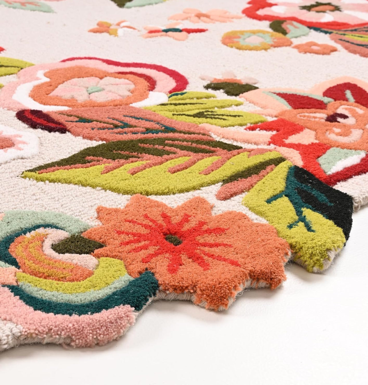 Floral Hand Tufted Wool Carpet
