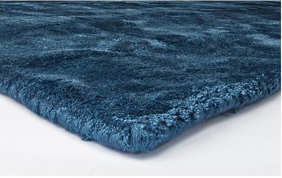 Triangles Tufted Blue Viscose Rug