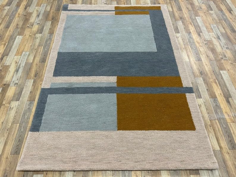 Multicolour Hand Tufted Wool Carpet