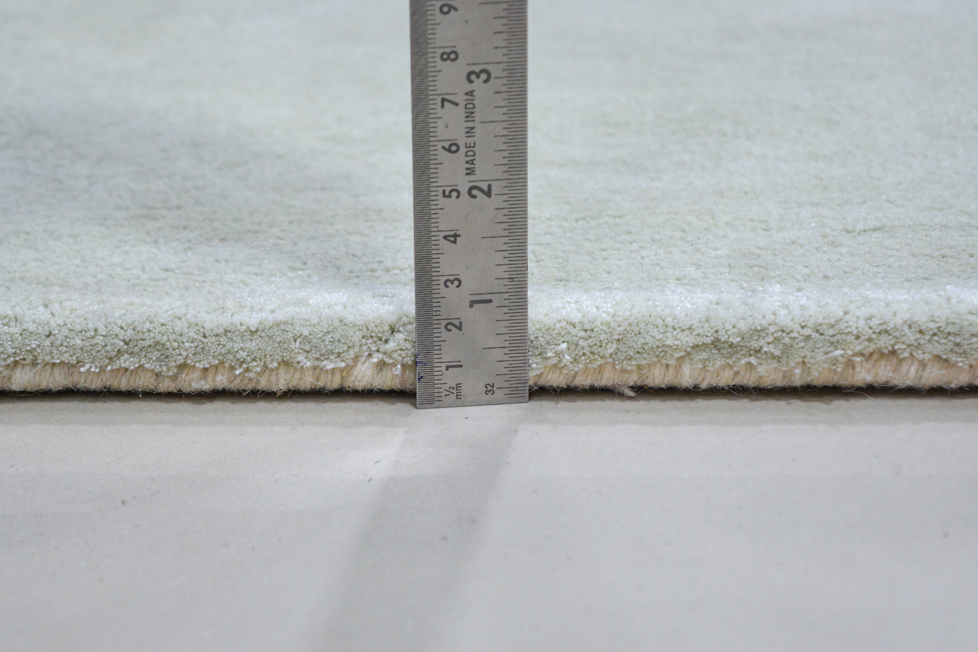 Imara New Zealand Wool & Silk Hand Tufted Rug For Living Room & Bed Room