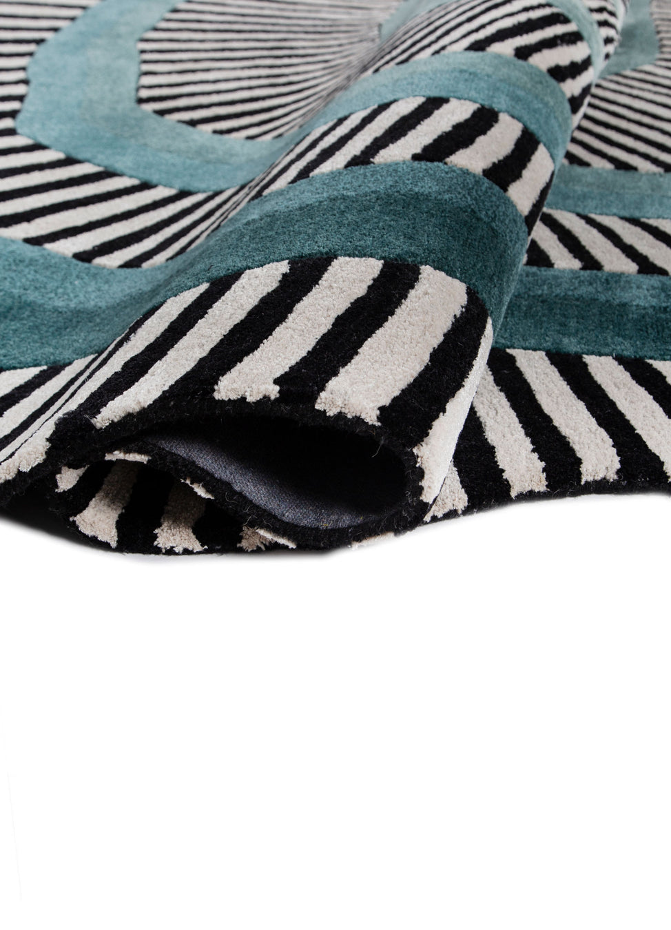 Op-Tide Hand Tufted New Zealand Wool & Viscose Silk Irregular Shaped Rug