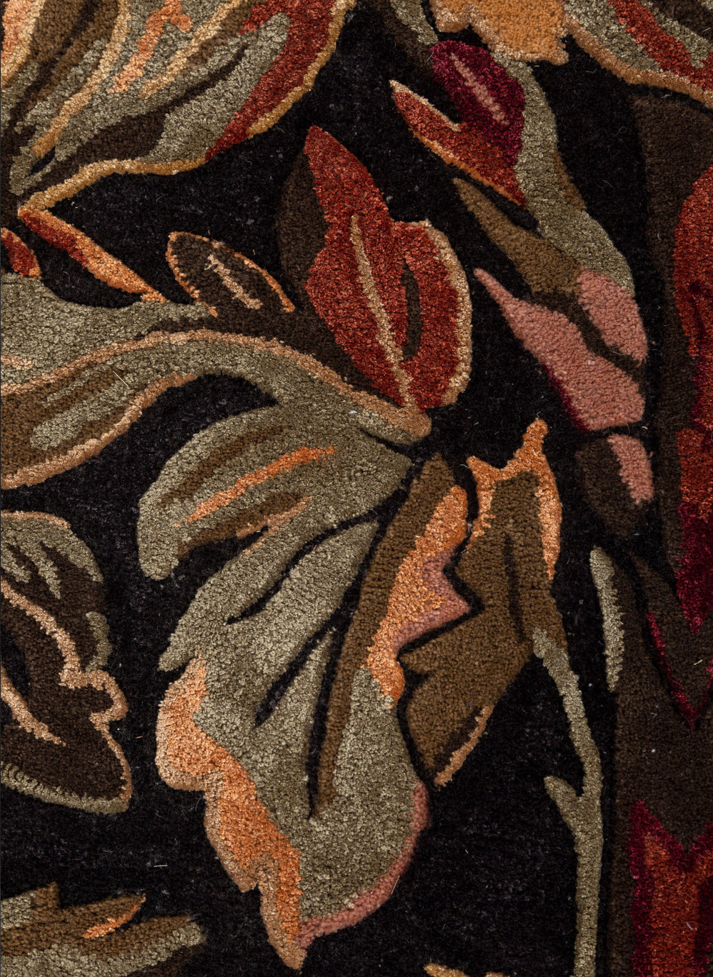 Tree Of Life Irregular Shaped Hand Tufted Viscose Silk & New Zealand Wool Rug