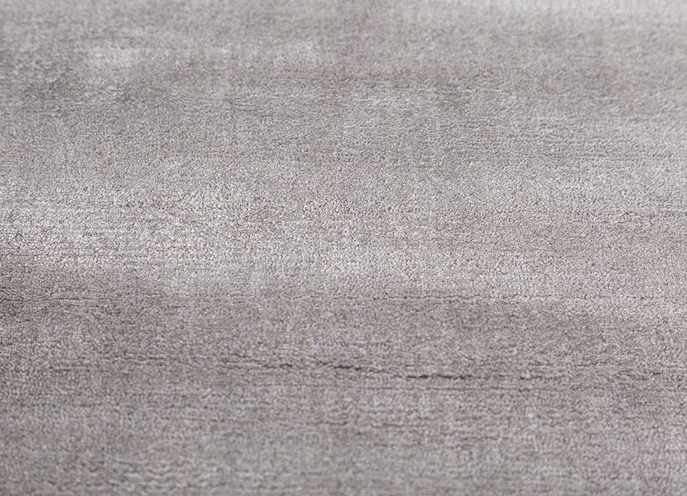 Handwoven Silver Ash Wool / Viscose Rug