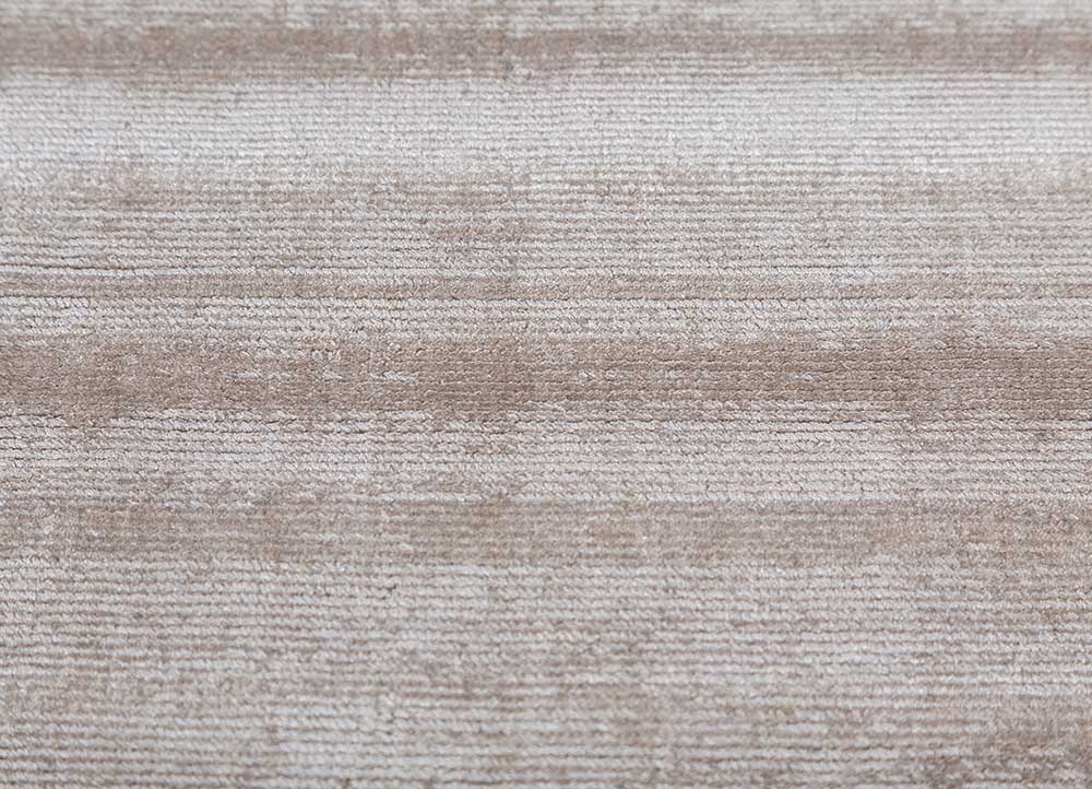 Handwoven Classic Gray Luxury Wool / Viscose Rug