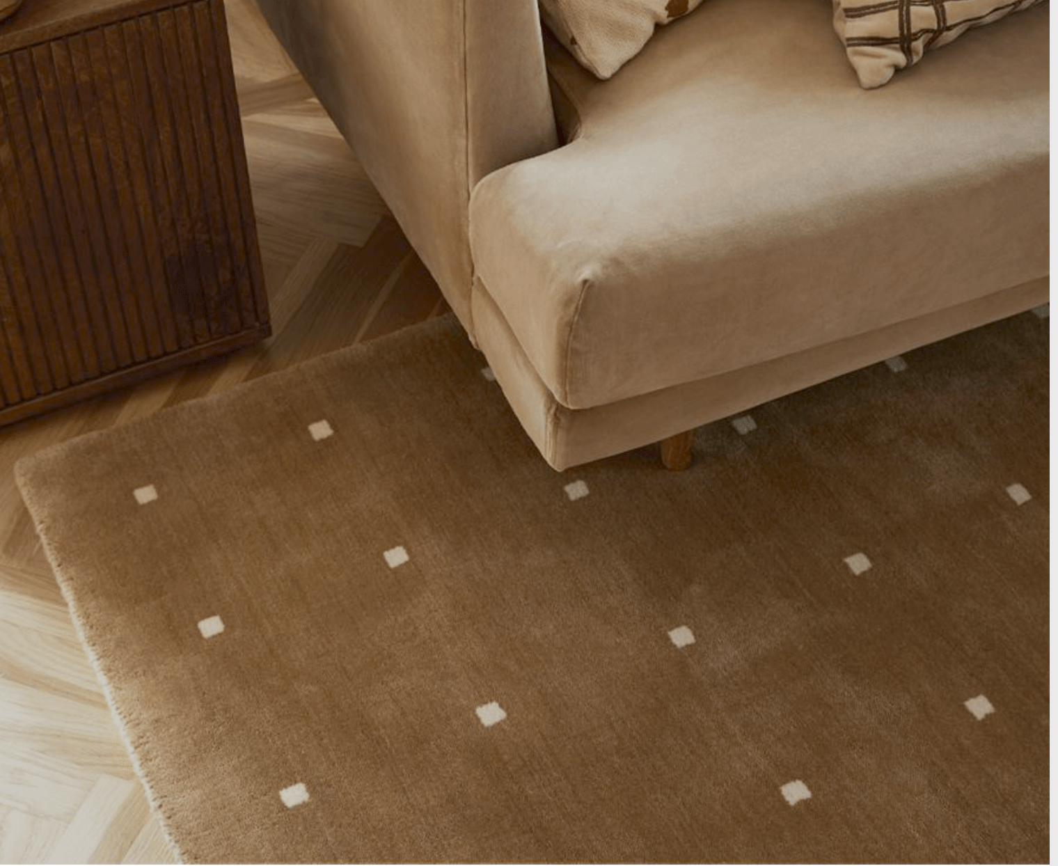 Light Brown Hand Tufted Anti Skid Hem Wool Rug