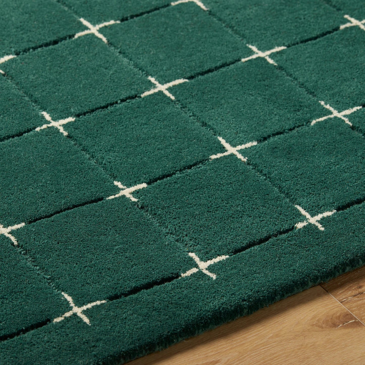 Green Indian Hand Tufted Rug