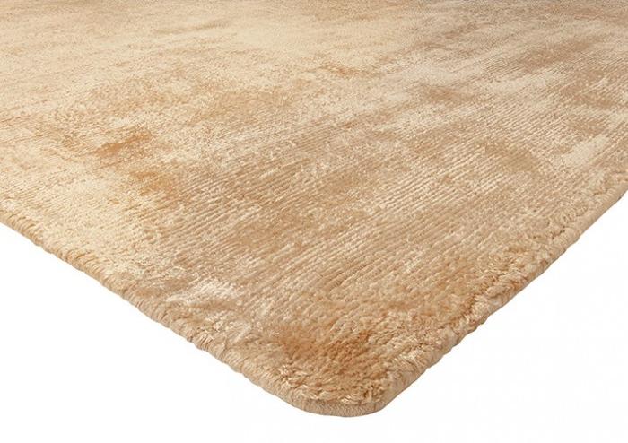 Shiny Peach Indian Hand Tufted Rug